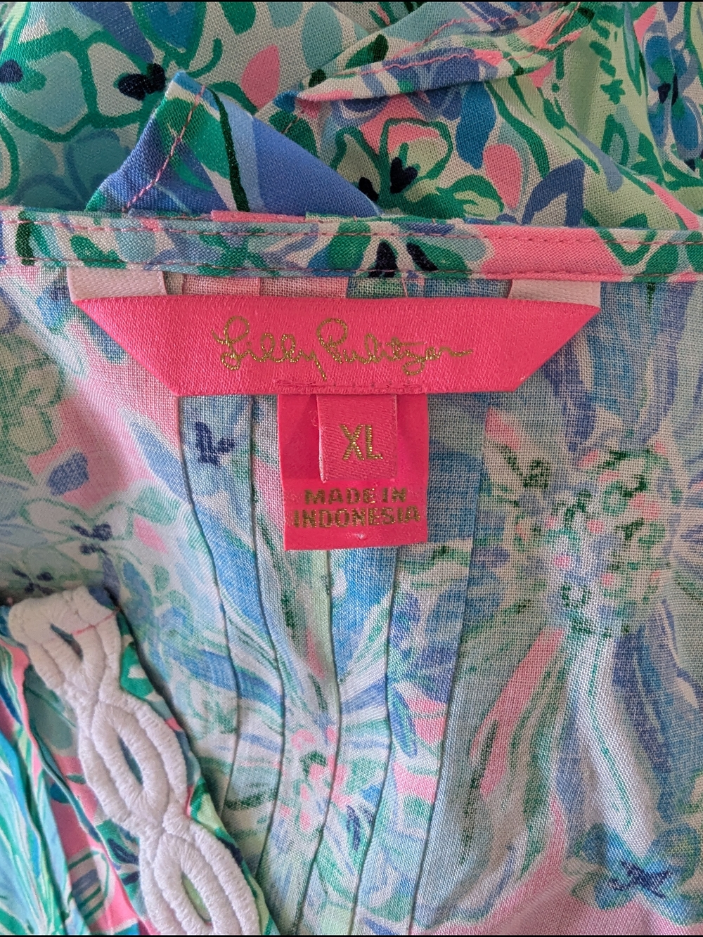 Lilly Pulitzer Hollie Tunic Dress featured in the vibrant, floral "Good Hare Da - Picture 12 of 16